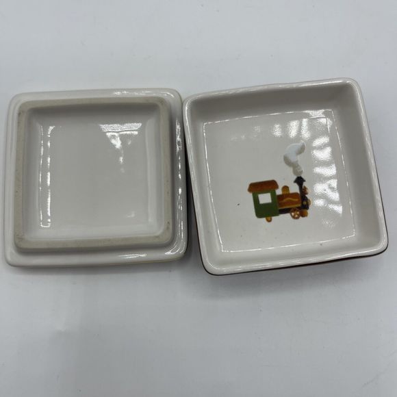 Disney parks ABC‎ letters B is for Big Thunder Mountain Railroad Trinket Box - Picture 5 of 7